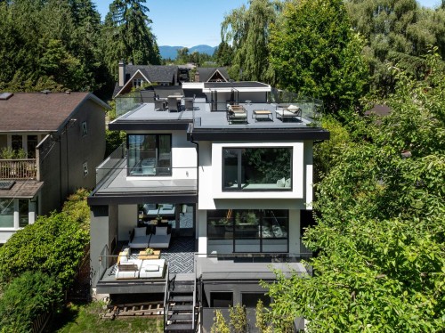 4090 31St Avenue W, Vancouver, BC 