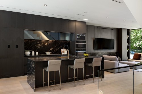 4090 31St Avenue W, Vancouver, BC 