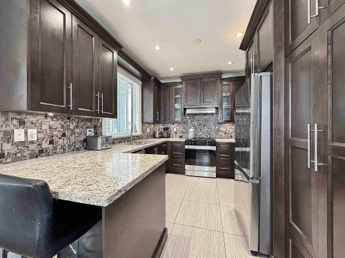 1436 Bewicke Avenue, North Vancouver, BC 