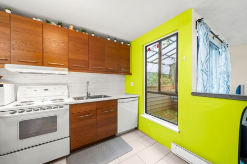 201-9145 Saturna Drive, Burnaby, BC 