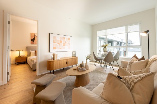 605-3596 Malsum Drive  North Vancouver, BC V7G 0B5