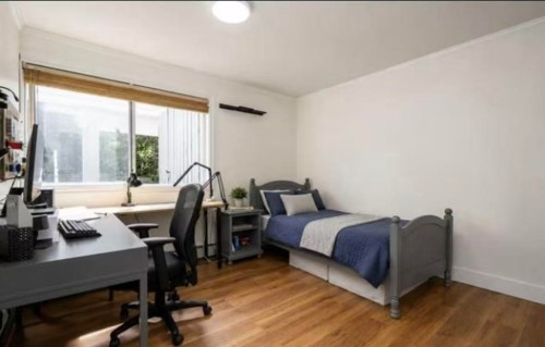 3841 Bayridge Avenue, West Vancouver, BC 