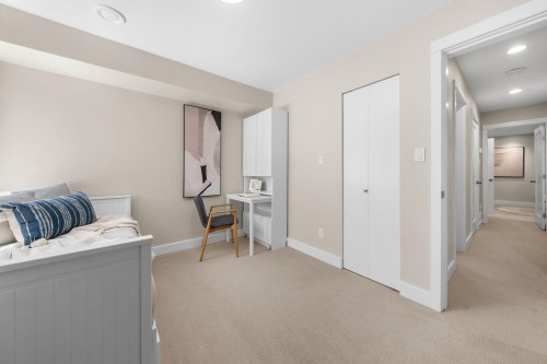 396 Keith Road E, North Vancouver, BC 