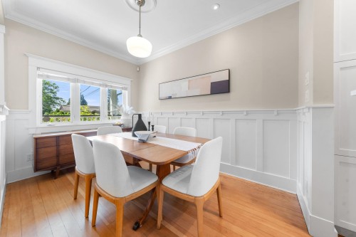396 Keith Road E, North Vancouver, BC 