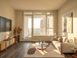 1705-2388 Madison Avenue Burnaby, BC V5C 0K8