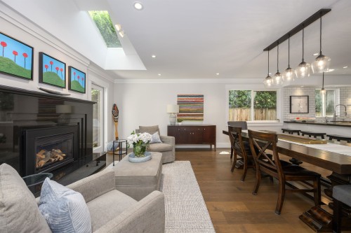 5544 Woodchuck Place, North Vancouver, BC 