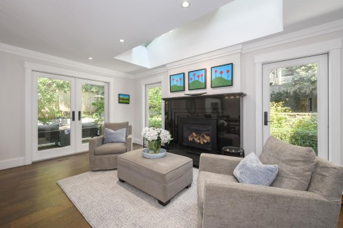 5544 Woodchuck Place, North Vancouver, BC 