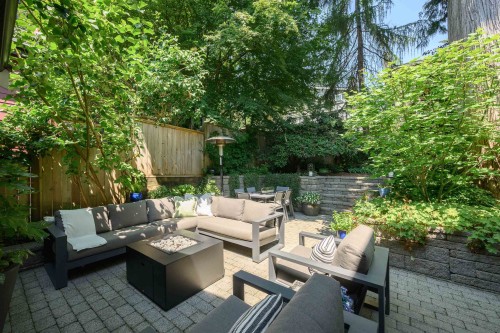 5544 Woodchuck Place, North Vancouver, BC 