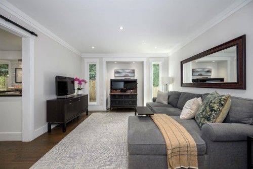 5544 Woodchuck Place, North Vancouver, BC 