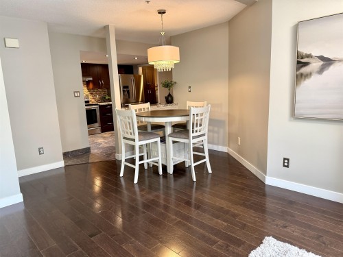 1124 Orr Drive, Port Coquitlam, BC - Indoor Photo Showing Dining Room