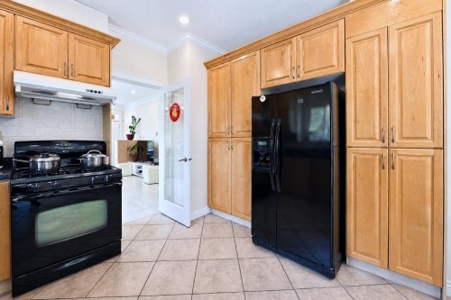 6890 Koala Crescent, Burnaby, BC 