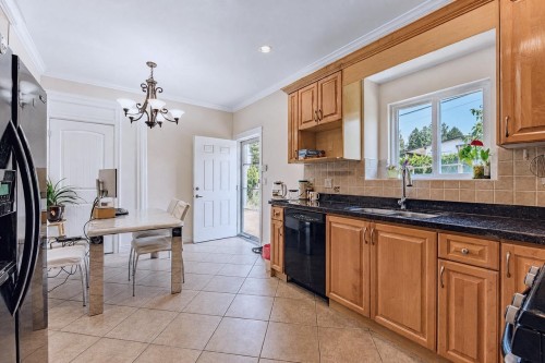 6890 Koala Crescent, Burnaby, BC 