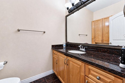 6890 Koala Crescent, Burnaby, BC 