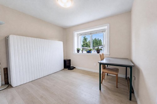 6890 Koala Crescent, Burnaby, BC 