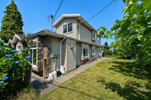 6890 Koala Crescent, Burnaby, BC 