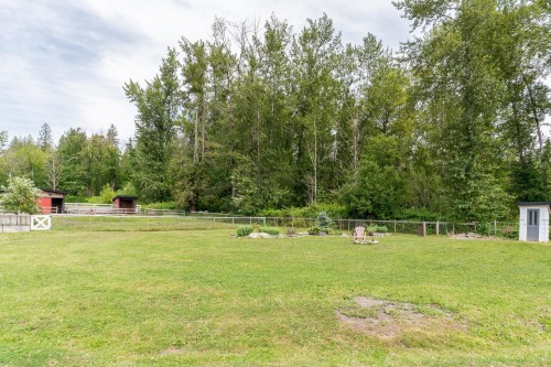 24991 100 Avenue, Maple Ridge, BC - Outdoor