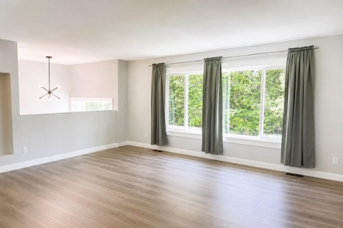 24991 100 Avenue, Maple Ridge, BC - Indoor Photo Showing Other Room