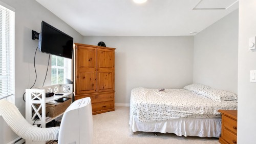 101-5550 Admiral Way, Delta, BC 