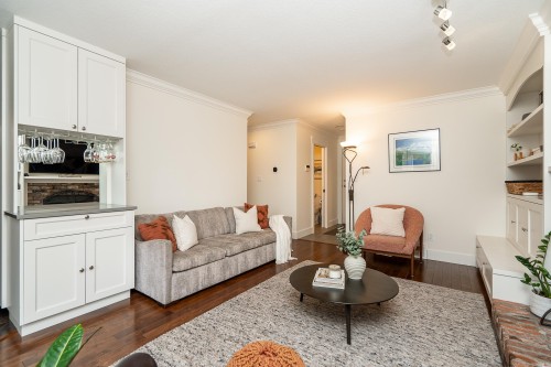 2436 Leclair Drive, Coquitlam, BC 