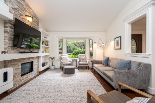 2436 Leclair Drive, Coquitlam, BC 