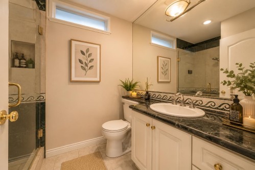763 64Th Avenue W, Vancouver, BC 