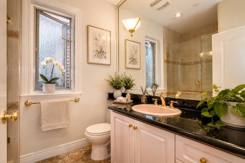 763 64Th Avenue W, Vancouver, BC 