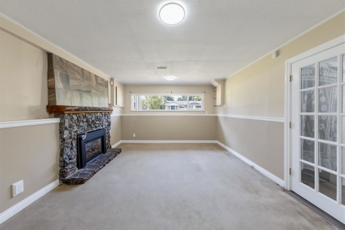 11914 212 Street, Maple Ridge, BC 