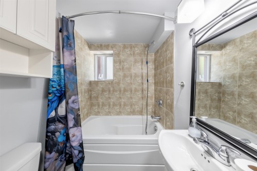 11914 212 Street, Maple Ridge, BC 