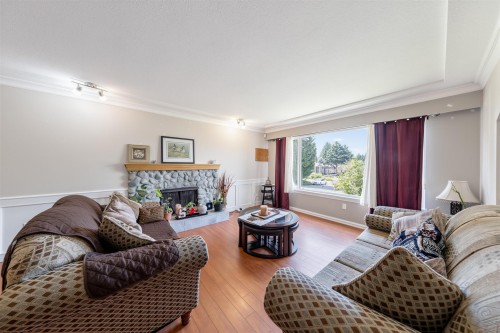 11914 212 Street, Maple Ridge, BC 