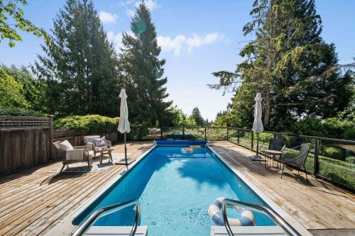 80 Glenmore Drive, West Vancouver, BC 