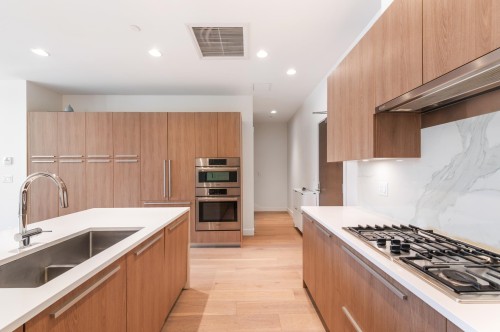 2765 Mountain Highway, North Vancouver, BC 