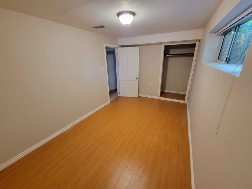 8374 11Th Avenue, Burnaby, BC - Indoor Photo Showing Other Room