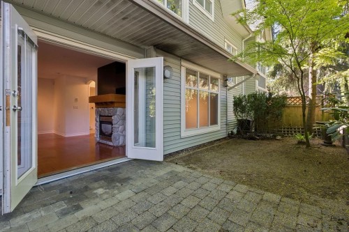 993 Lynn Valley Road, North Vancouver, BC 