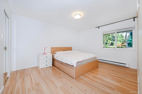 11656 Kingsbridge Drive, Richmond, BC - Indoor Photo Showing Bedroom