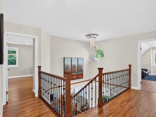 1498 Lansdowne Drive, Coquitlam, BC 