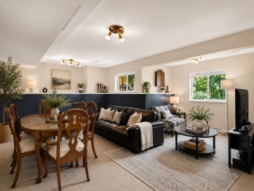 1498 Lansdowne Drive, Coquitlam, BC 