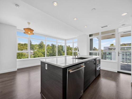 1102-8538 River District Crossing, Vancouver, BC 