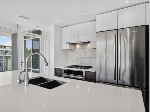 1102-8538 River District Crossing, Vancouver, BC 