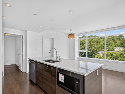 1102-8538 River District Crossing, Vancouver, BC 
