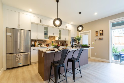 103-1211 Thomas Avenue, Coquitlam, BC 
