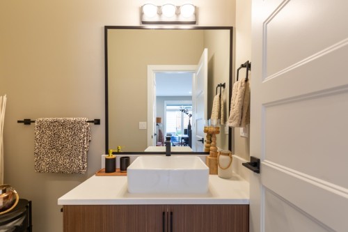 103-1211 Thomas Avenue, Coquitlam, BC 