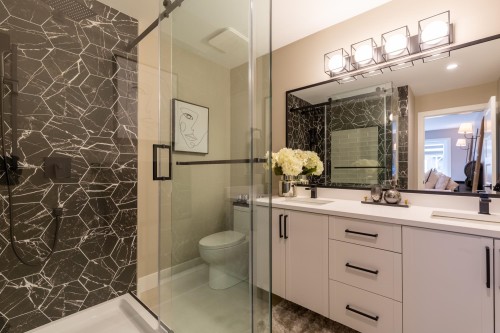 103-1211 Thomas Avenue, Coquitlam, BC 