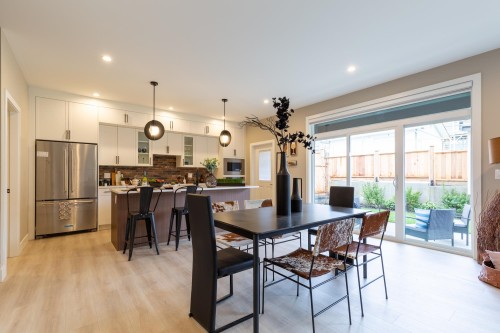103-1211 Thomas Avenue, Coquitlam, BC 