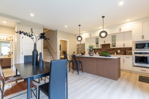 103-1211 Thomas Avenue, Coquitlam, BC 