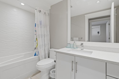 3287 Matapan Crescent, Vancouver, BC 