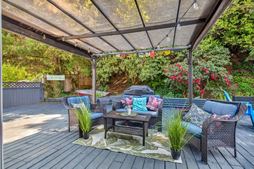 23594 108 Avenue, Maple Ridge, BC 