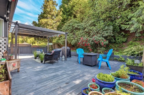 23594 108 Avenue, Maple Ridge, BC 