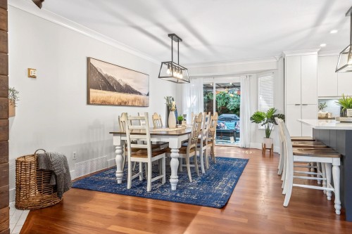 23594 108 Avenue, Maple Ridge, BC 