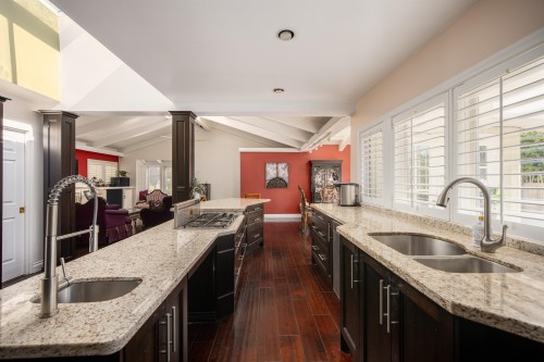 888 Pyrford Road, West Vancouver, BC 