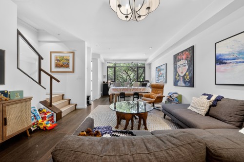 1088 7Th Avenue W, Vancouver, BC 